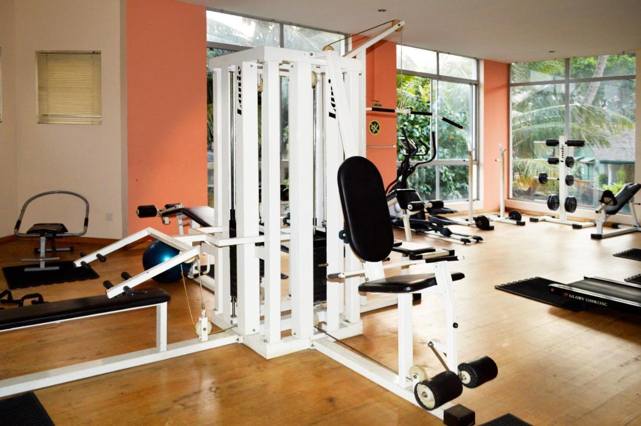 Great Location Living, Modern 2-bed With Pool & Gym Access, Amenities Apartment Sri Jayewardenepura Kotte