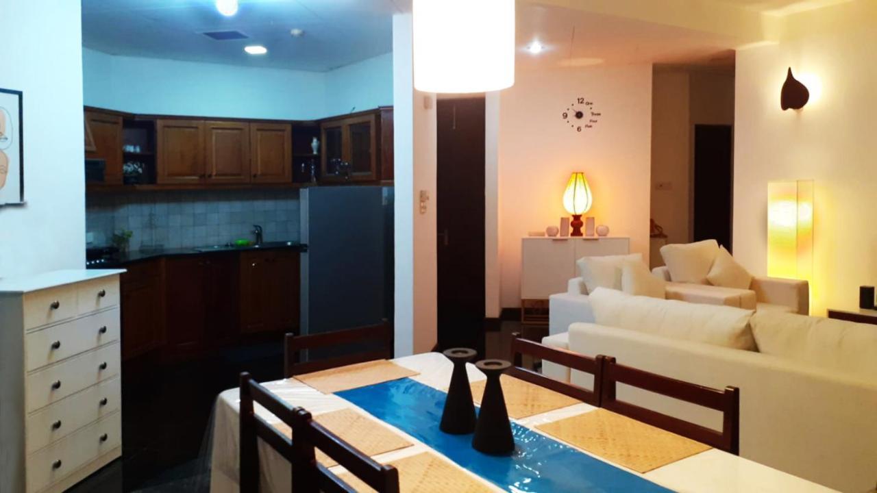 Great Location Living, Modern 2-bed With Pool & Gym Access, Amenities *